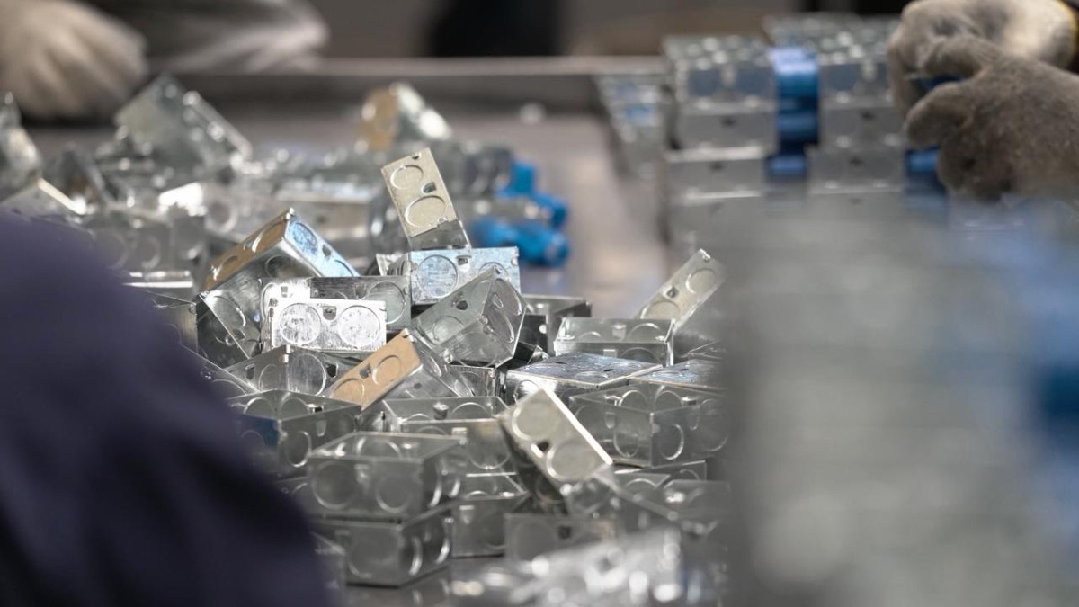 Stamped parts in repeat production at ALROUF